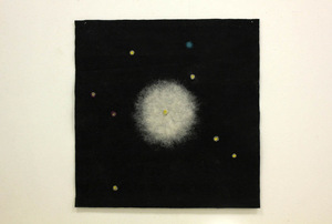 Nuotr. iš Zinaidos Dargienės parodos „Sapnų pagimdyti – aborigenai“ 2011 metais Kaune. Galerijos „Meno parkas“ archyvas. Airidos Rekštytės nuotr.