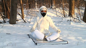 Patricija Gilytė. Kadras iš video performanso „Sub Zero Yogasan“ 2011, 2 min, HD video 16:9 Patricija Gilytė. Kadras iš video performanso „Sub Zero Yogasan“ 2011, 2 min, HD video 16:9