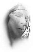 Personalinės parodos „Stiklo logika“ ekspozicija Kauno pilyje, 2016. Darbai iš ciklų „Miegantys laike“, „Balti veidai“. Personalinės parodos „Stiklo logika“ ekspozicija Kauno pilyje, 2016. Darbai iš ciklų „Miegantys laike“, „Balti veidai“.