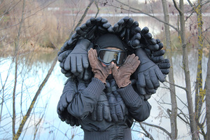 Patricija Gilytė. Pasiruošimas vaizdo performansui „Lakeside_Finish“, 2013 Patricija Gilytė. Pasiruošimas vaizdo performansui „Lakeside_Finish“, 2013