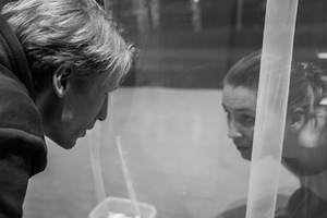 Spektaklio „58 sapnai“ (rež. R. Bartulis) fragmentas. Donato Ališausko nuotr. Spektaklio „58 sapnai“ (rež. R. Bartulis) fragmentas. Donato Ališausko nuotr.