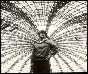 Viktoras Kapočius. „Monteris“ (~1972). Šiaulių Fotografijos muziejaus archyvo nuotr. Viktoras Kapočius. „Monteris“ (~1972). Šiaulių Fotografijos muziejaus archyvo nuotr.