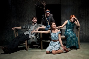 Henrikas Savickis (kairėje), Aleksandras Kleinas, Inga Mikutavičiūtė, Gabrielė Aničaitė spektaklyje „Akmenų pelenai“. Remio Ščerbausko nuotr. iš NKDT archyvo Henrikas Savickis (kairėje), Aleksandras Kleinas, Inga Mikutavičiūtė, Gabrielė Aničaitė spektaklyje „Akmenų pelenai“. Remio Ščerbausko nuotr. iš NKDT archyvo