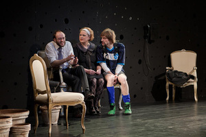 A. Sužiedelis spektaklyje „Tegyvuoja Bušonas“ (Nacionalinis Kauno dramos teatras). NKDT archyvo nuotr.