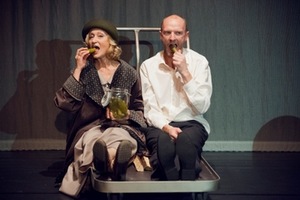 R.Gary "Aušros pažadas" (rež. A.Sunklodaitė), NKDT. Nuotraukų autorius - Donatas Stankevičius. R.Gary "Aušros pažadas" (rež. A.Sunklodaitė), NKDT. Nuotraukų autorius - Donatas Stankevičius.