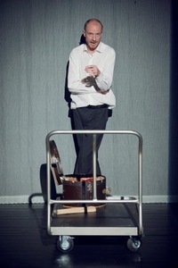 R.Gary "Aušros pažadas" (rež. A.Sunklodaitė), NKDT. Nuotraukų autorius - Donatas Stankevičius. R.Gary "Aušros pažadas" (rež. A.Sunklodaitė), NKDT. Nuotraukų autorius - Donatas Stankevičius.