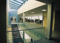 UAB „GNT LIETUVA“ SANDĖLIAI IR ADMINISTRACINIS PASTATAS, Kumpių km., Kauno raj., 2003.