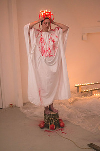 Eva Martino. Performance "Untitled # 000". Ineta Ivoškaitė photo. Eva Martino. Performance "Untitled # 000". Ineta Ivoškaitė photo.