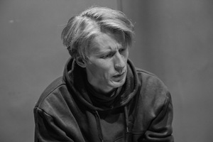 Spektaklio „58 sapnai“ (rež. R. Bartulis) fragmentas. Donato Ališausko nuotr. Spektaklio „58 sapnai“ (rež. R. Bartulis) fragmentas. Donato Ališausko nuotr.