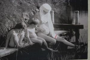 L. Jonikės kūrinys „∆“ (2005). Nuotr. iš linajonike.lt L. Jonikės kūrinys „∆“ (2005). Nuotr. iš linajonike.lt