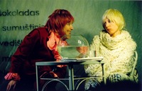 Amelija iš spektaklio KARŠTAS ŠOKOLADAS