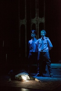 Spektaklis "Kartu" Spektaklis "Kartu"