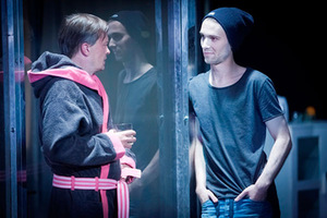 Spektaklio „Klaros santykiai“ fragmentas. Donato Stankevičiaus nuotr. Spektaklio „Klaros santykiai“ fragmentas. Donato Stankevičiaus nuotr.