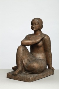 J. Klemkienė. Kūrėja. 1983, molis, 50,5 x 28 x 40. J. Klemkienė. Kūrėja. 1983, molis, 50,5 x 28 x 40.