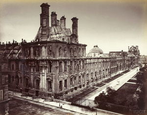 largeAlphonse Liébert „Tuileri rūmų griuvėsiai, Marsan paviljonas ir sodai“, 1871 m., BNF largeAlphonse Liébert „Tuileri rūmų griuvėsiai, Marsan paviljonas ir sodai“, 1871 m., BNF