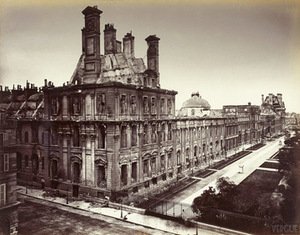 largeAlphonse Liébert „Tuileri rūmų griuvėsiai, Marsan paviljonas ir sodai“, 1871 m., BNF largeAlphonse Liébert „Tuileri rūmų griuvėsiai, Marsan paviljonas ir sodai“, 1871 m., BNF