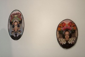 R. Naujalytė. '09/03/1981', 2011. Beading, peyote stringing. R. Naujalytė. '09/03/1981', 2011. Beading, peyote stringing.