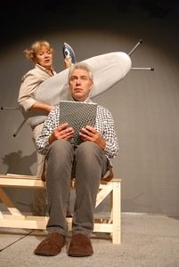 Spektaklio „Nesamas miestas“ (rež. Arvydas Lebeliūnas) fragmentas. Gintaro Česonio nuotr. iš KKT archyvo