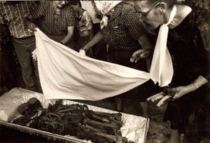 R.Juškelis. „Partizanų palaikų perlaidojimas“ R.Juškelis. „Partizanų palaikų perlaidojimas“