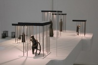 Akimirkos iš Gretos Grendaitės ir Tomo Vosyliaus parodos "Persirengimas". Airidos Rekštytės nuotr Akimirkos iš Gretos Grendaitės ir Tomo Vosyliaus parodos "Persirengimas". Airidos Rekštytės nuotr