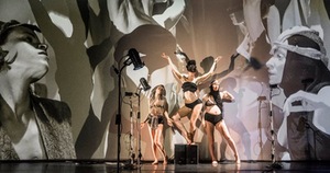 Liquid Loft „Candy's Camouflage Imploding Portraits Inevitable“. Foto Dmitrijus Matvejevas