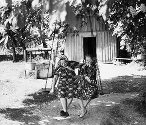 R.Rakauskas, „Žydėjimas“, 1974-1984. Nuotr. iš photography.lt R.Rakauskas, „Žydėjimas“, 1974-1984. Nuotr. iš photography.lt