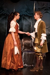 Algimanto Pociūno „Šykštuolis arba melo mokykla“. Kauno kamerinis teatras. Nuotraukos autorius - Gintaras Česonis Algimanto Pociūno „Šykštuolis arba melo mokykla“. Kauno kamerinis teatras. Nuotraukos autorius - Gintaras Česonis