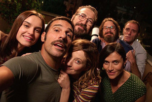 Kadras iš filmo „Tobuli melagiai“ (rež. Paolo Genovese) Kadras iš filmo „Tobuli melagiai“ (rež. Paolo Genovese)