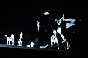 P.Makausko spektaklis "YOLO" . Viltės Bražiūnaitės nuotr. P.Makausko spektaklis "YOLO" . Viltės Bražiūnaitės nuotr.